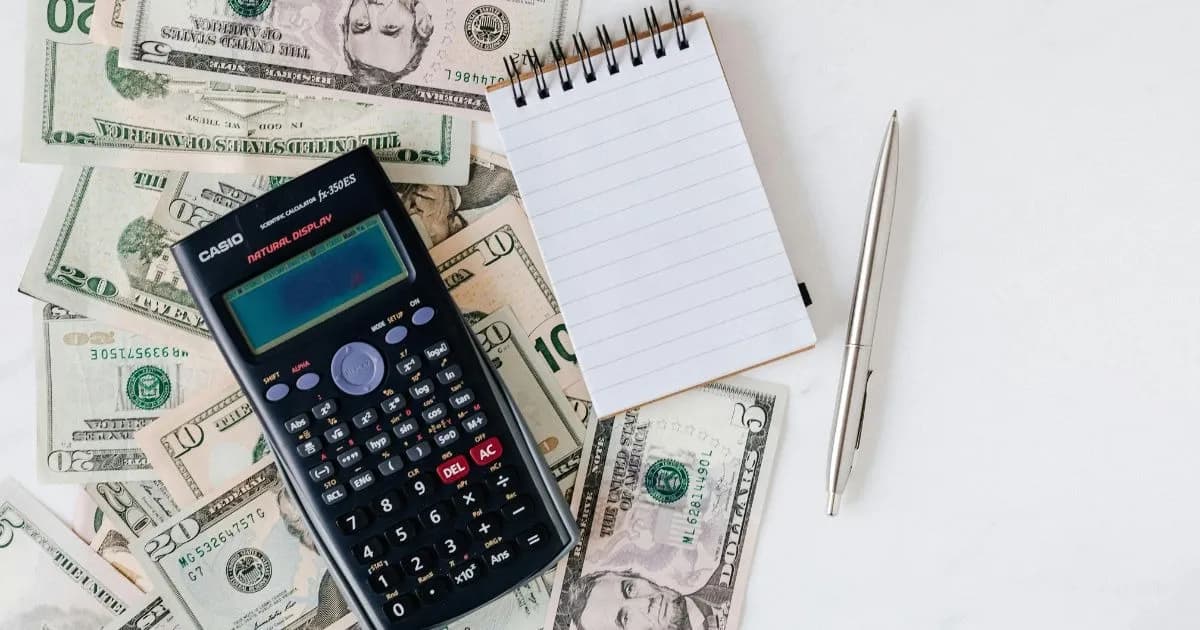 Cum să îți calculezi bugetul pentru achiziția unei locuințe